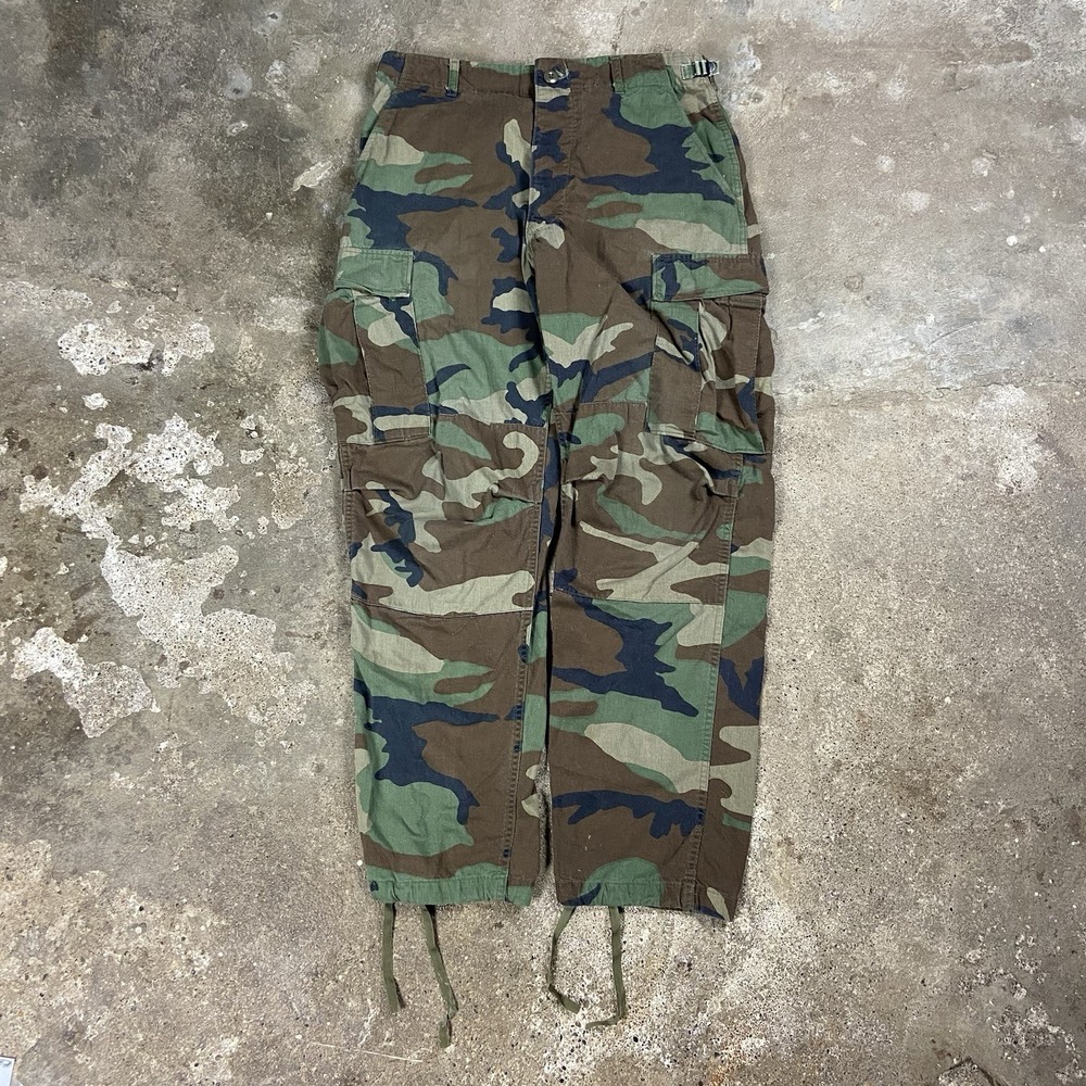 Vintage US Army BDU Cargo Pants Size 34x31 Woodland Camouflage Waist Clasp
